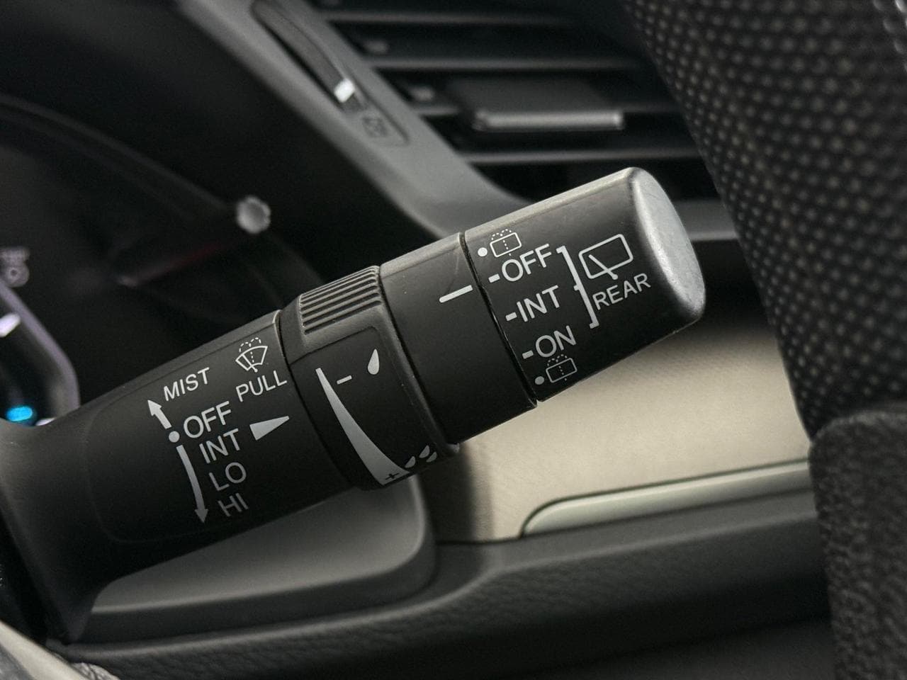 Honda Civic thumbnail Misc Controls