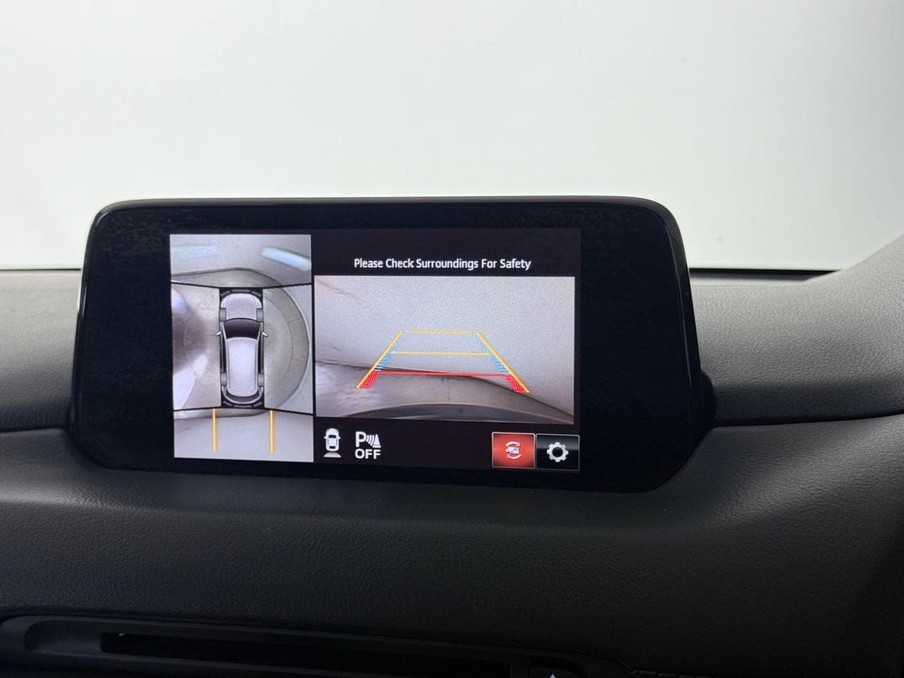 MAZDA CX-5 thumbnail Infotainment System