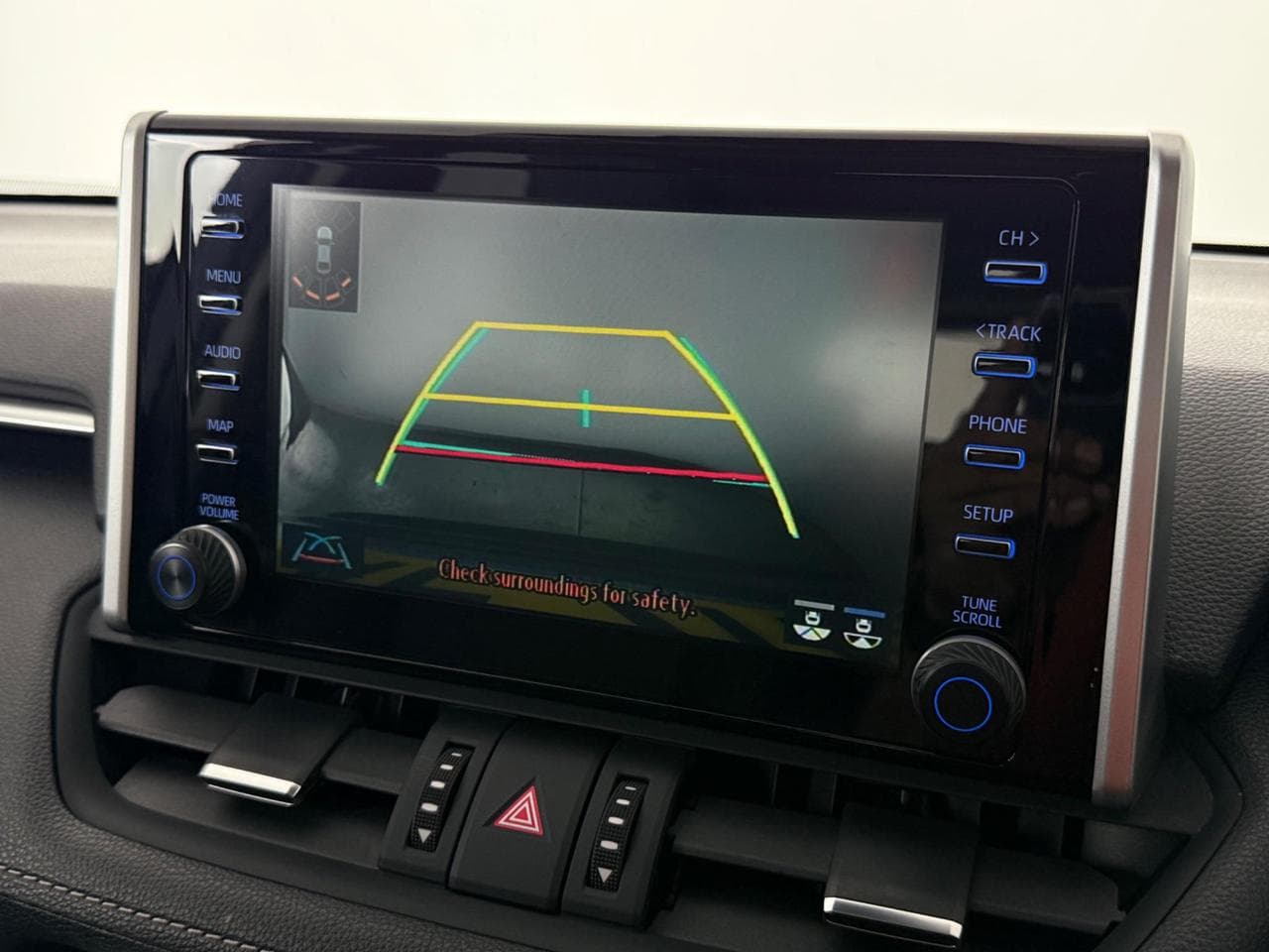 TOYOTA RAV4 thumbnail Infotainment System