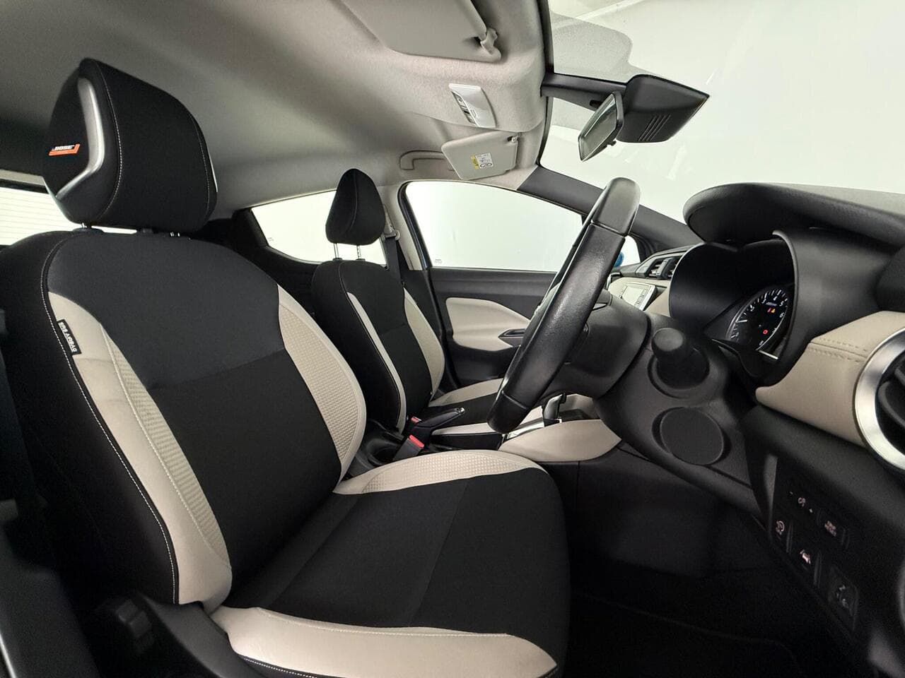 Nissan Micra thumbnail Seat Driver