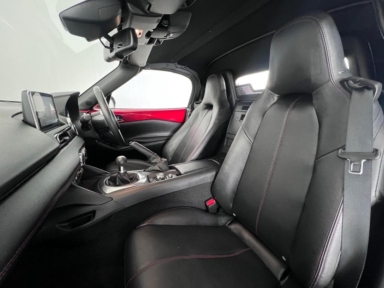 MAZDA MX-5 thumbnail Seat Front Passenger
