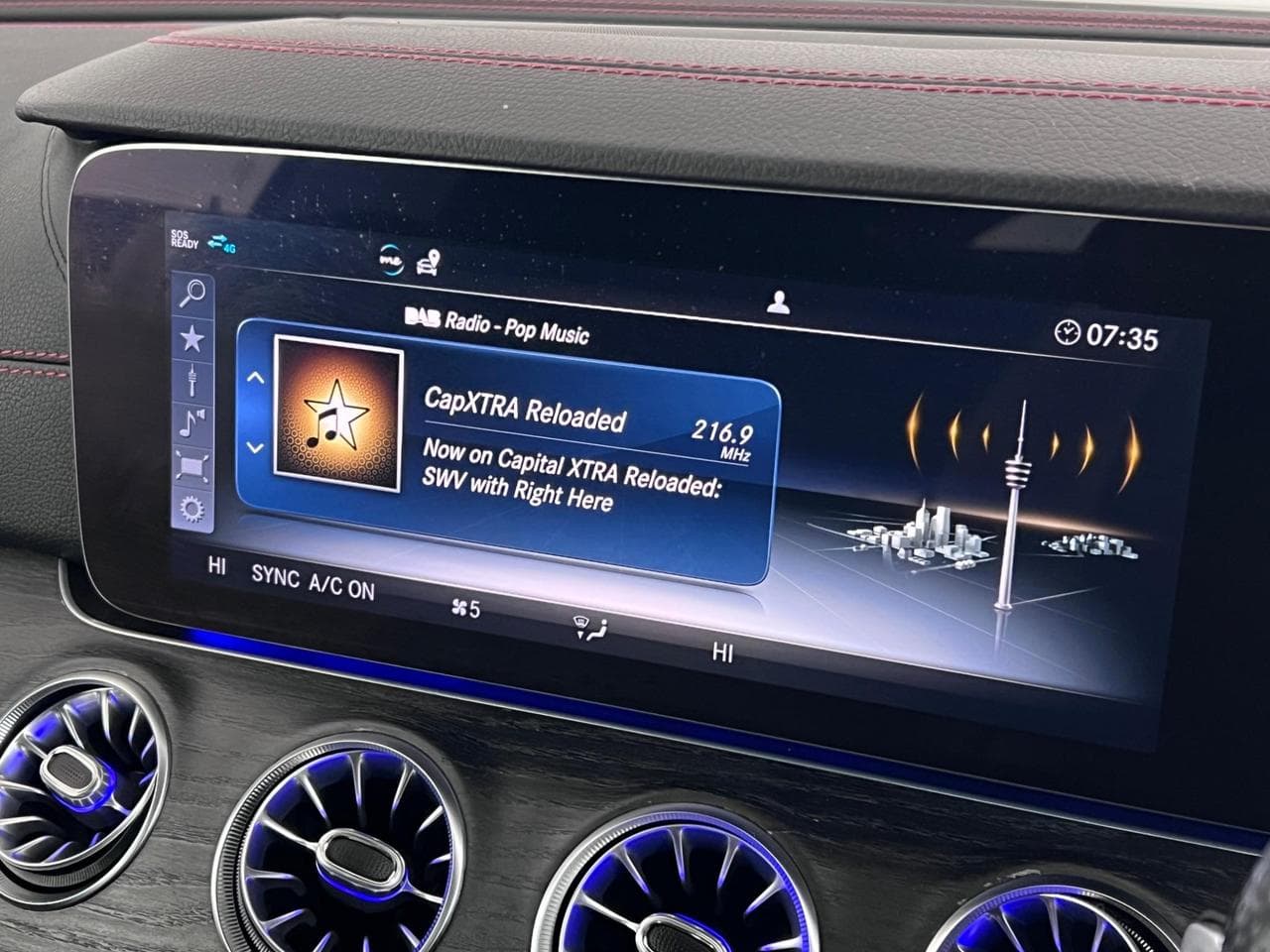 MERCEDES-BENZ E-Class thumbnail Infotainment System
