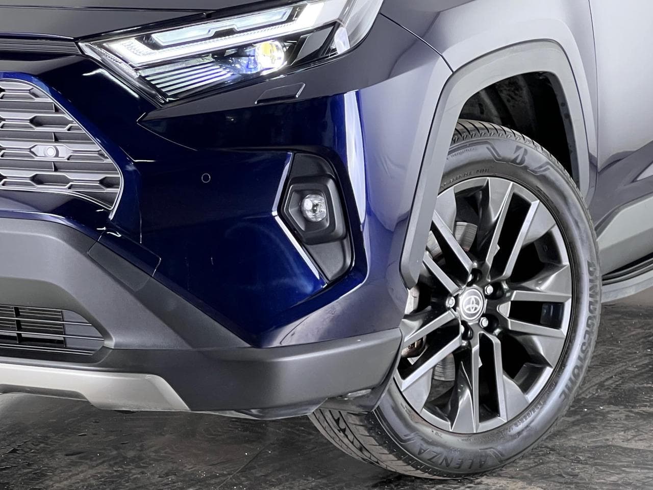 TOYOTA RAV4 thumbnail Wheel