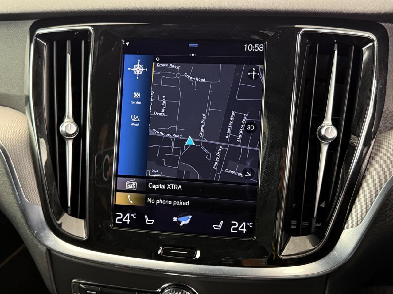 VOLVO S60 thumbnail Infotainment System