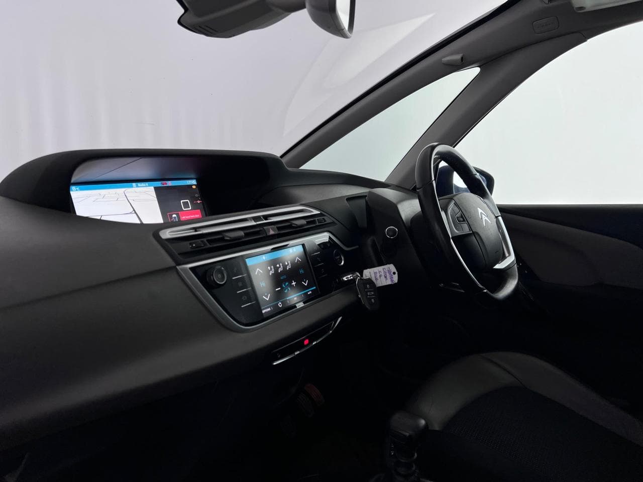 CITROEN C4 Spacetourer thumbnail Interior Front