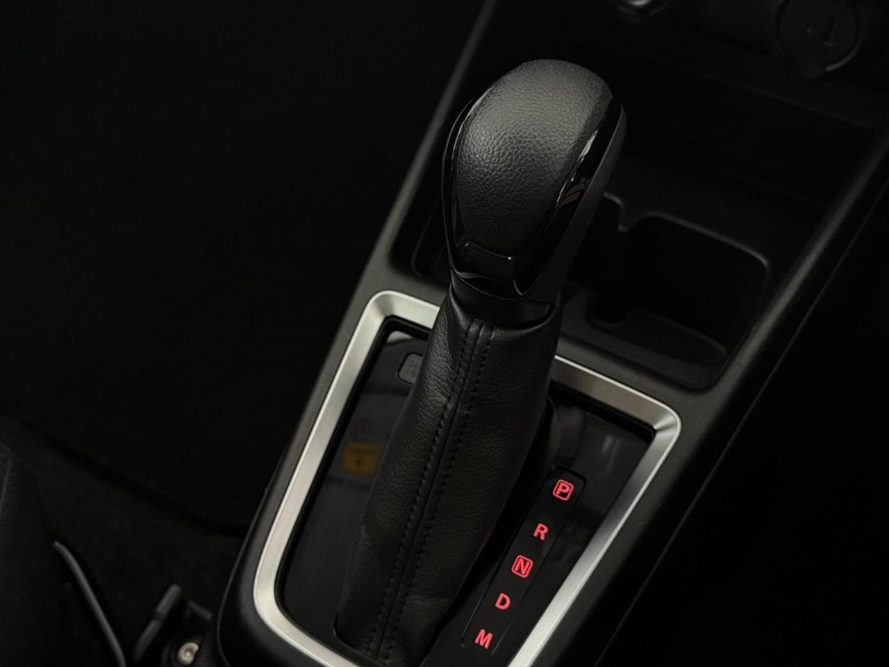 SUZUKI Swift thumbnail Interior Front