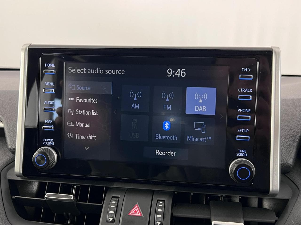 TOYOTA RAV4 thumbnail Infotainment System