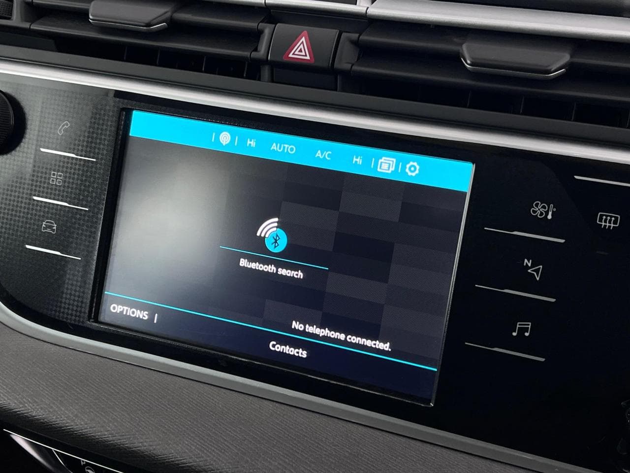 CITROEN C4 Spacetourer thumbnail Infotainment System