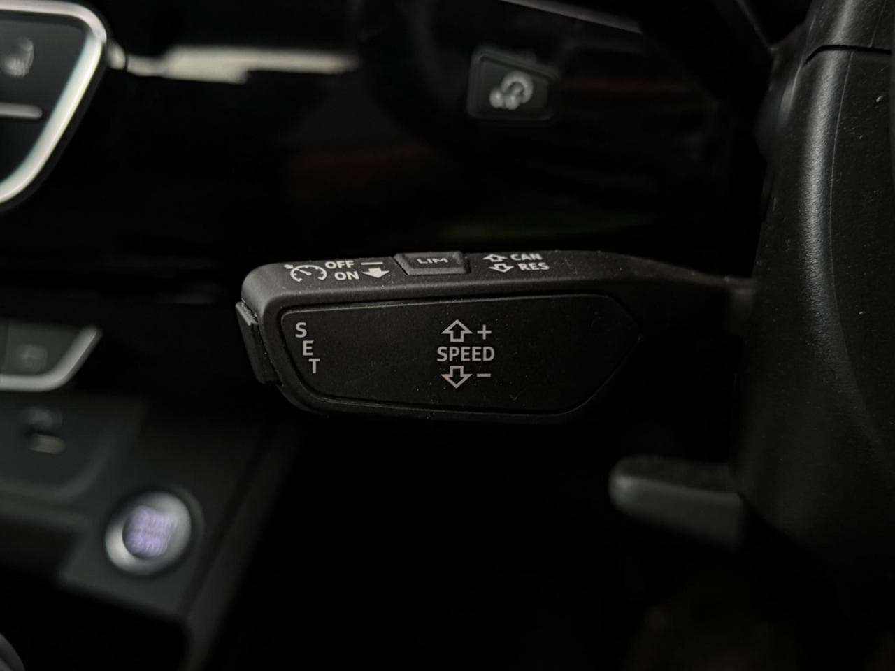 AUDI A4 thumbnail Misc Controls