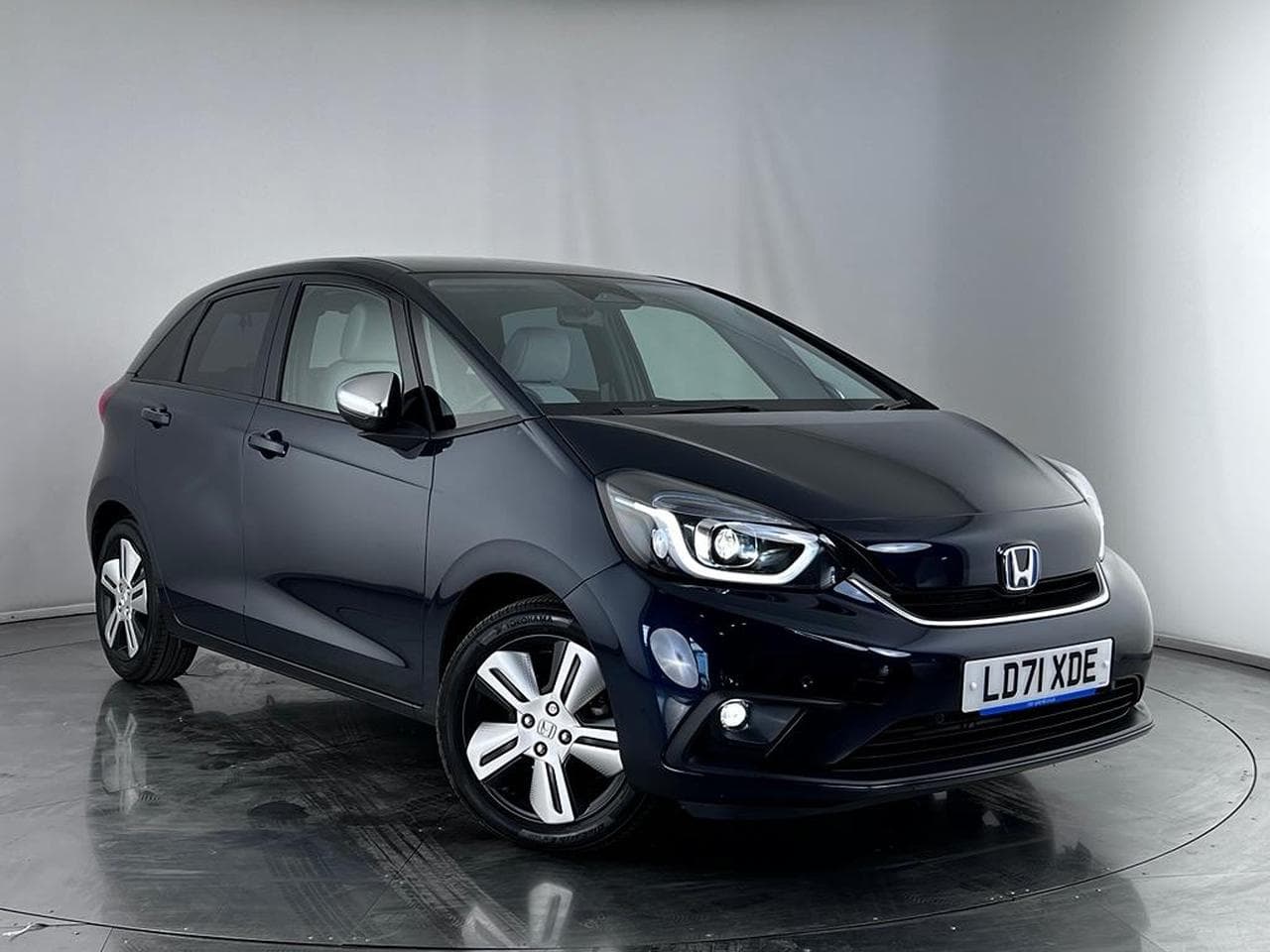 HONDA JAZZ thumbnail Front Right