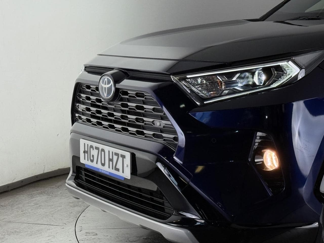 TOYOTA RAV4 thumbnail Lights Front