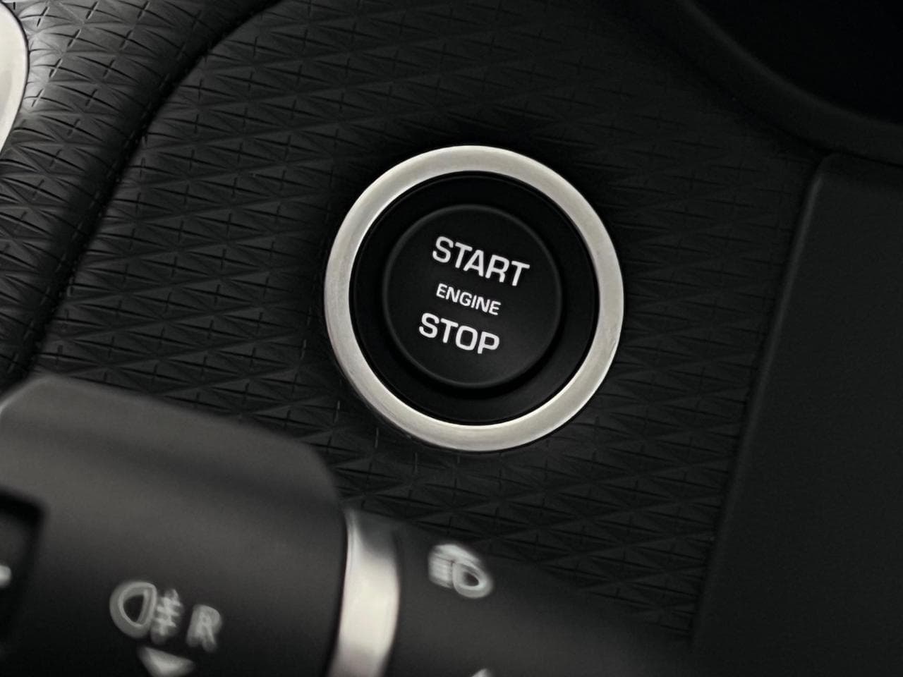 LAND ROVER RANGE ROVER VELAR thumbnail Misc Controls