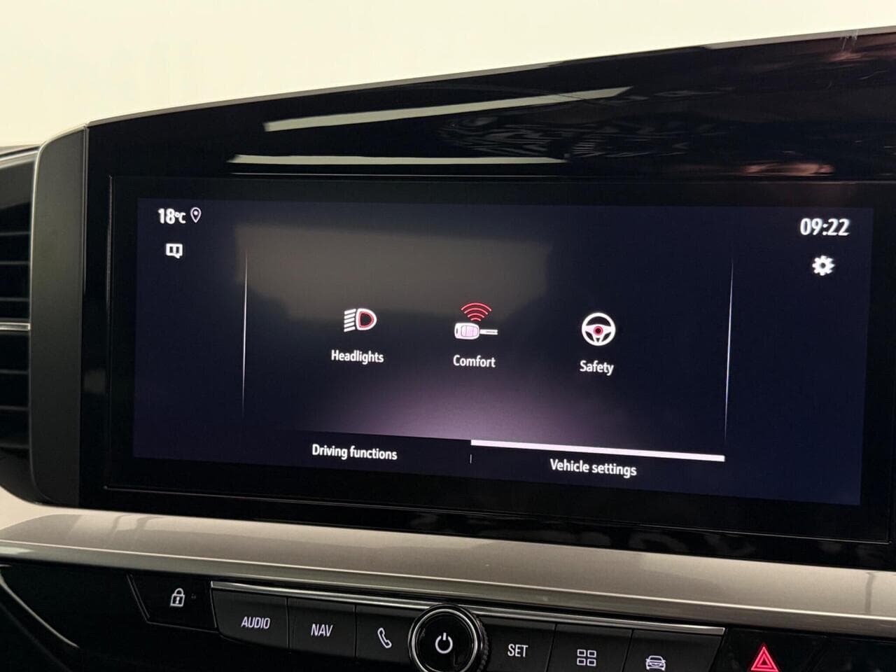 VAUXHALL Mokka thumbnail Infotainment System