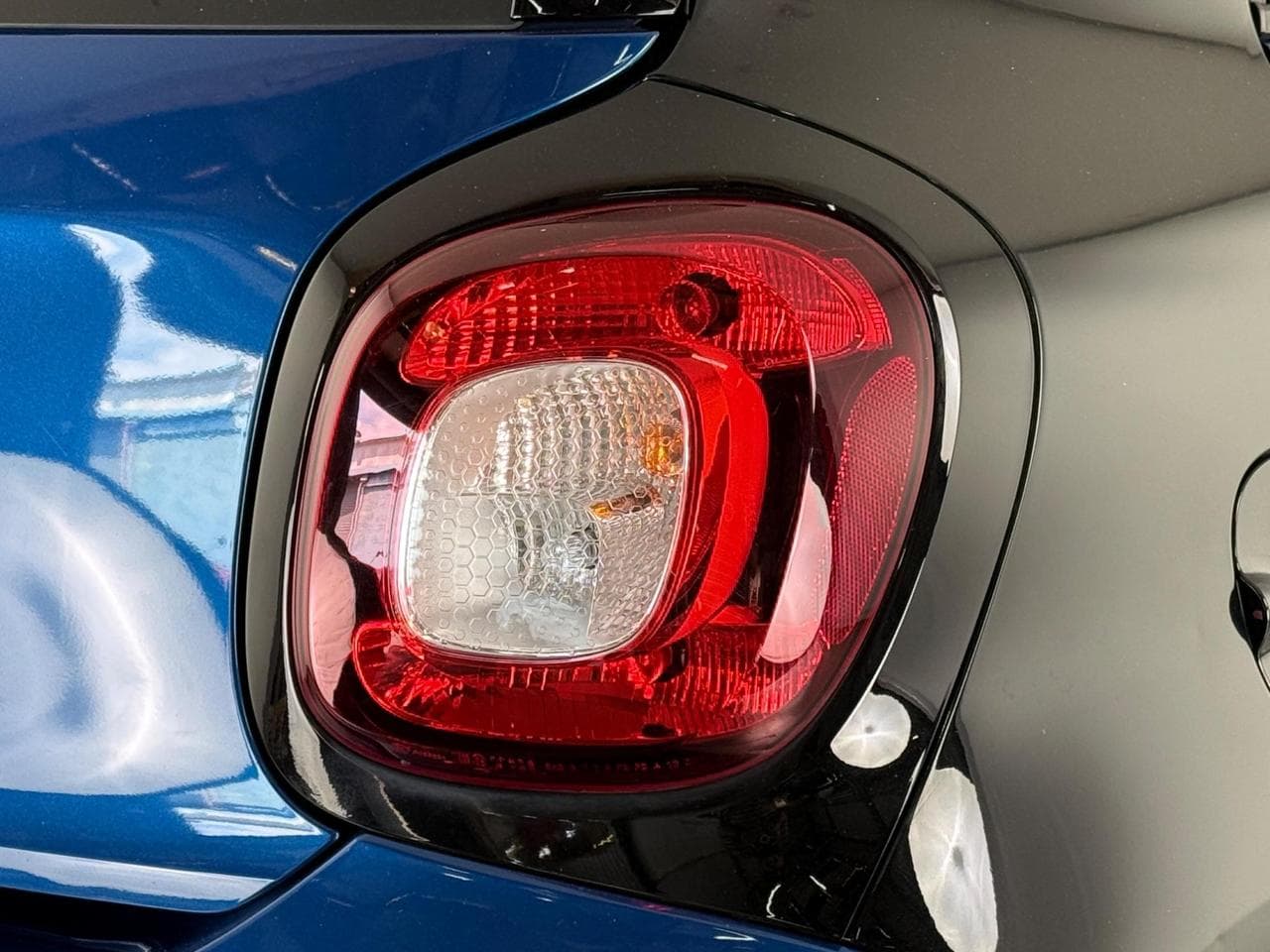 SMART forfour thumbnail Inconclusive