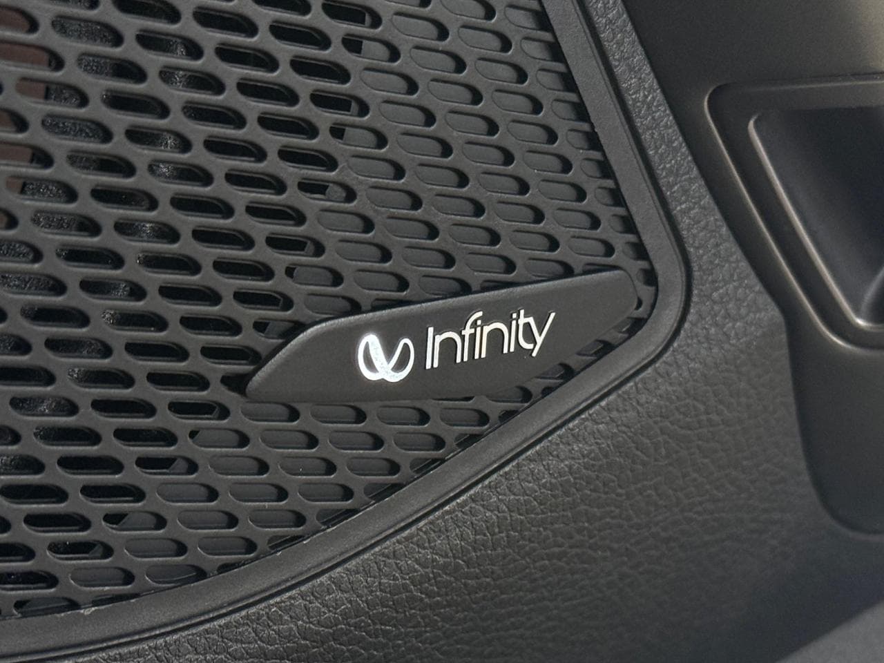HYUNDAI Santa Fe thumbnail Misc Controls
