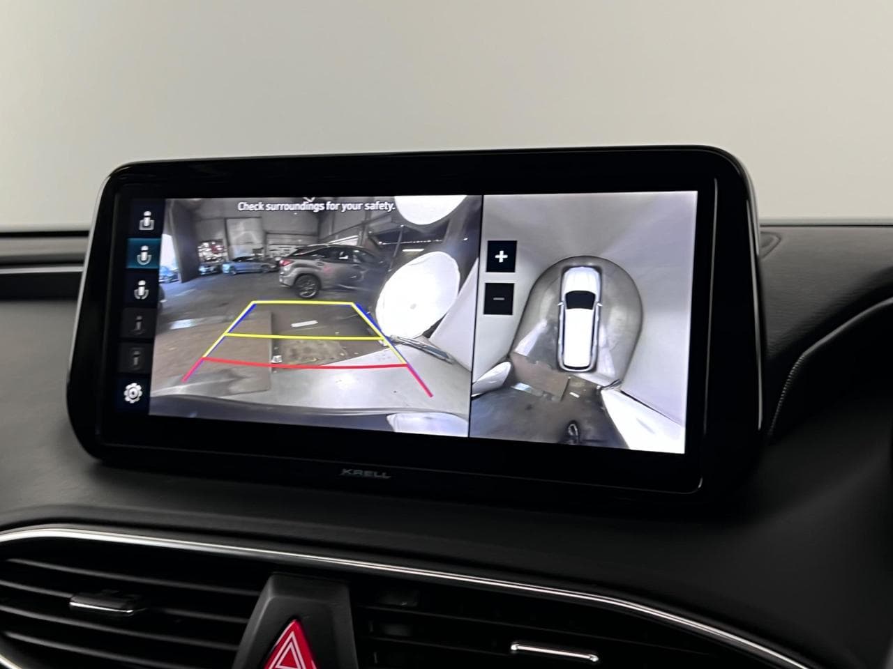 HYUNDAI SANTA FE thumbnail Infotainment System