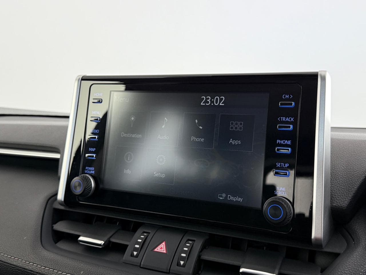 TOYOTA RAV4 thumbnail Infotainment System