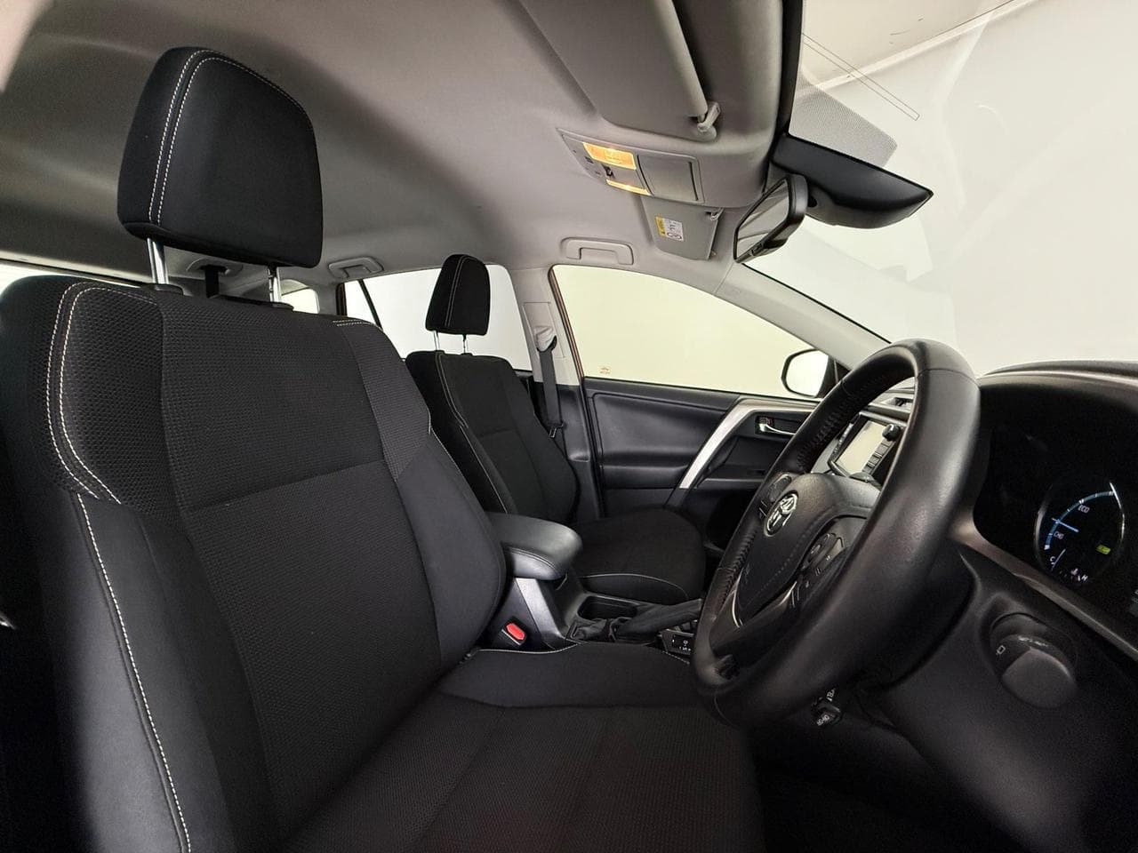 TOYOTA RAV4 thumbnail Seat Driver