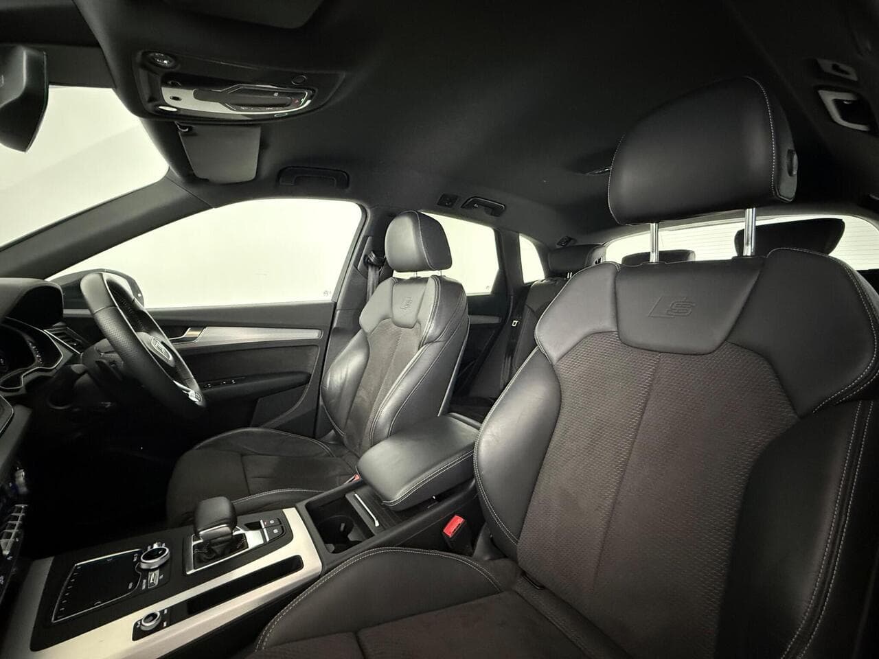 AUDI Q5 thumbnail Seat Front Passenger