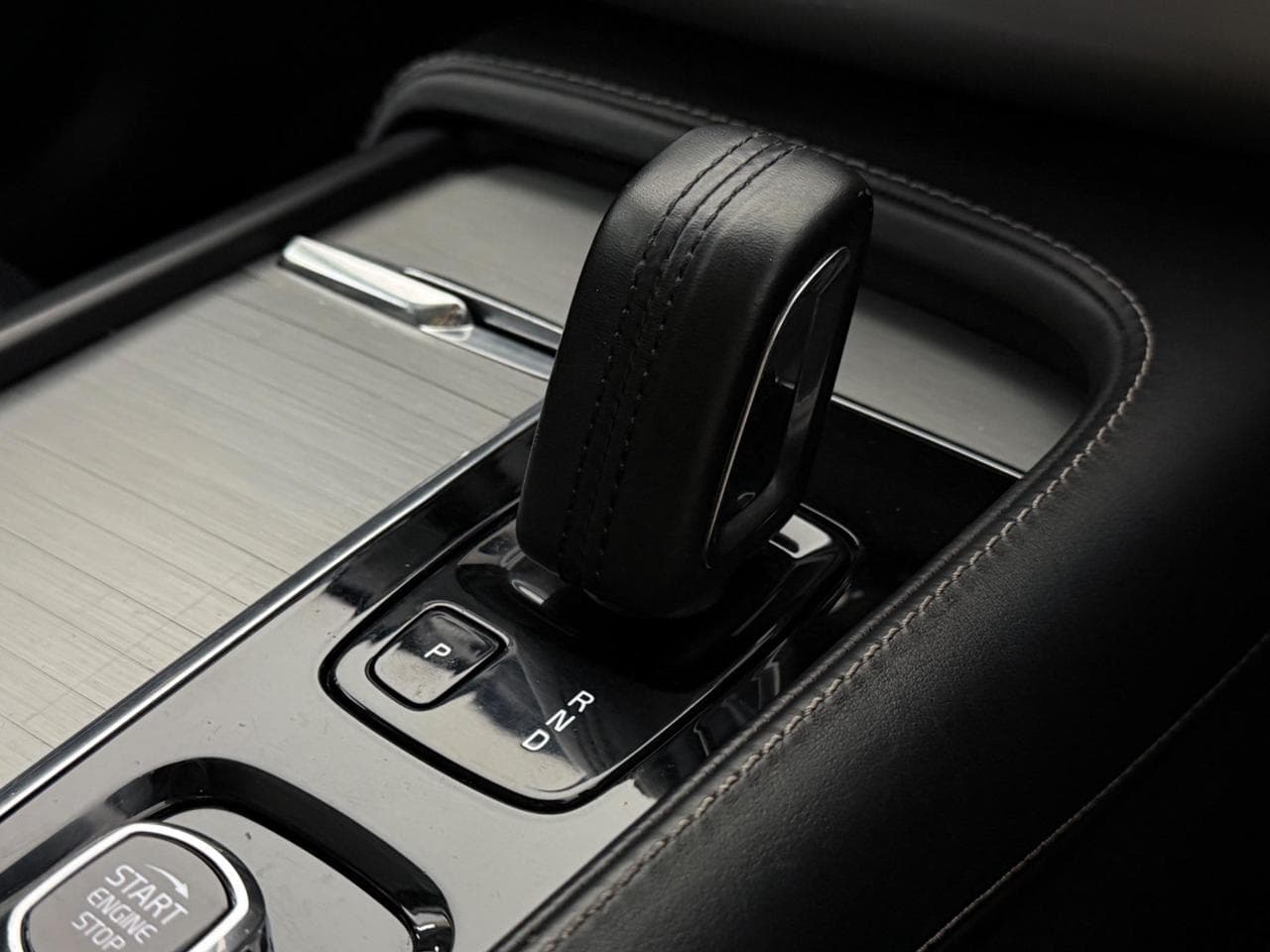 VOLVO XC90 thumbnail Interior Front