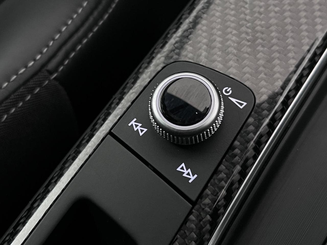 AUDI A4 thumbnail Misc Controls