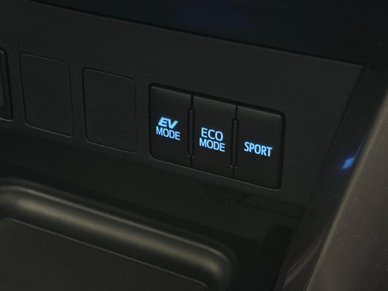 TOYOTA RAV4 thumbnail Misc Controls