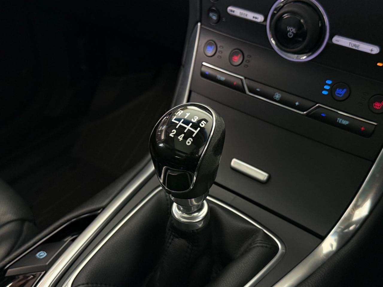 FORD Edge thumbnail Interior Front