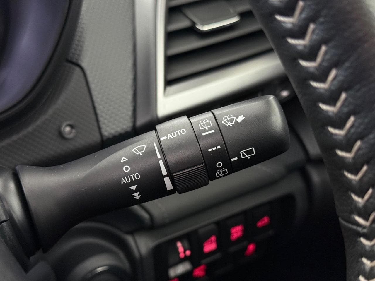 SUBARU Forester thumbnail Misc Controls