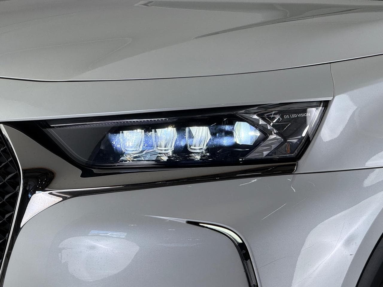 DS 7 Crossback thumbnail Inconclusive