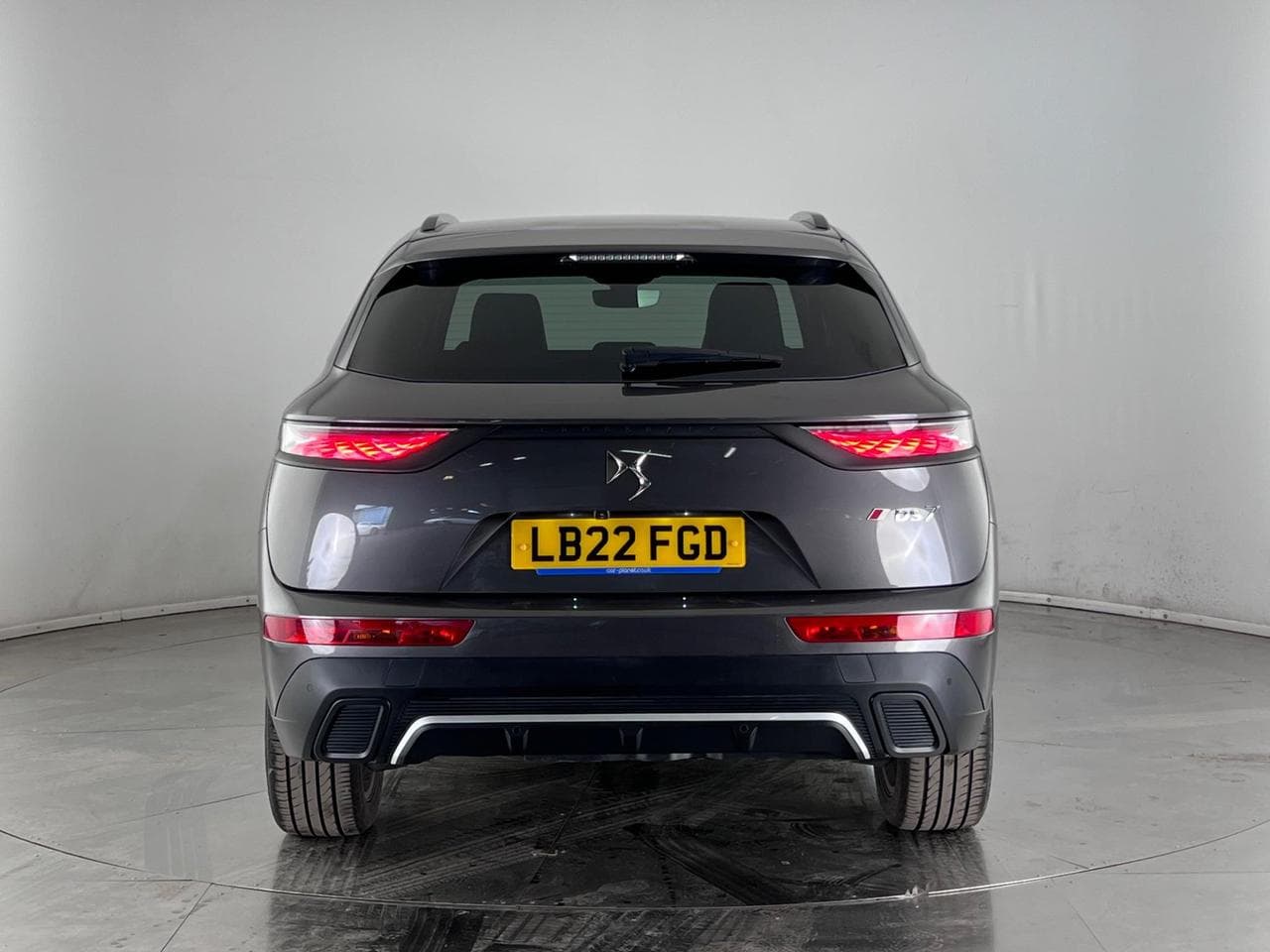 DS 7 Crossback thumbnail Rear