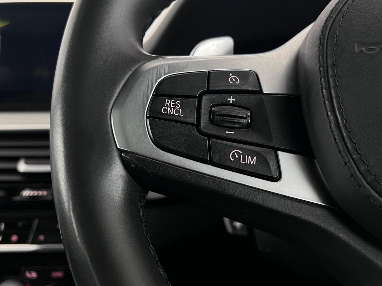 BMW 6 SERIES thumbnail Misc Controls