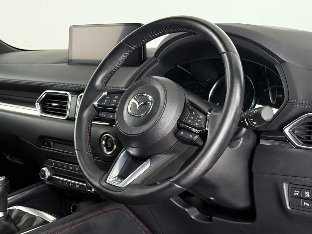 MAZDA CX-5 thumbnail Steering Wheel