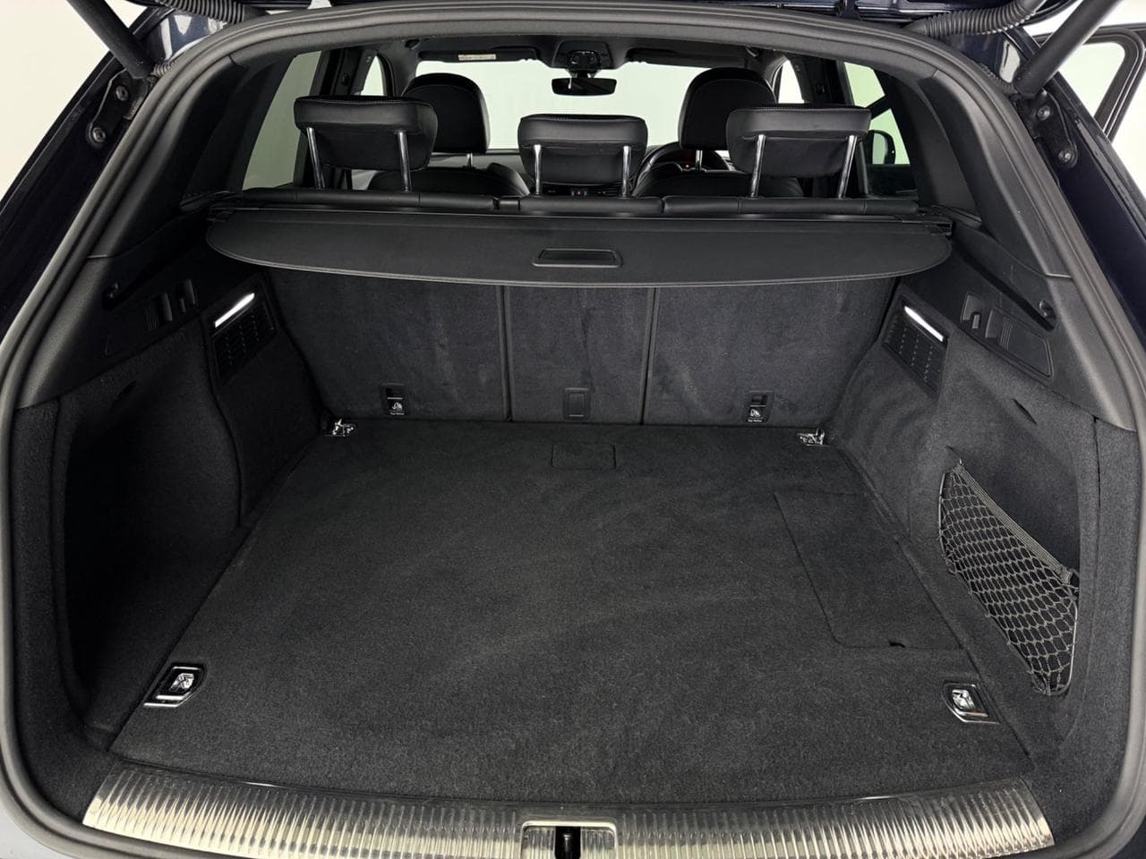 AUDI Q5 thumbnail Boot