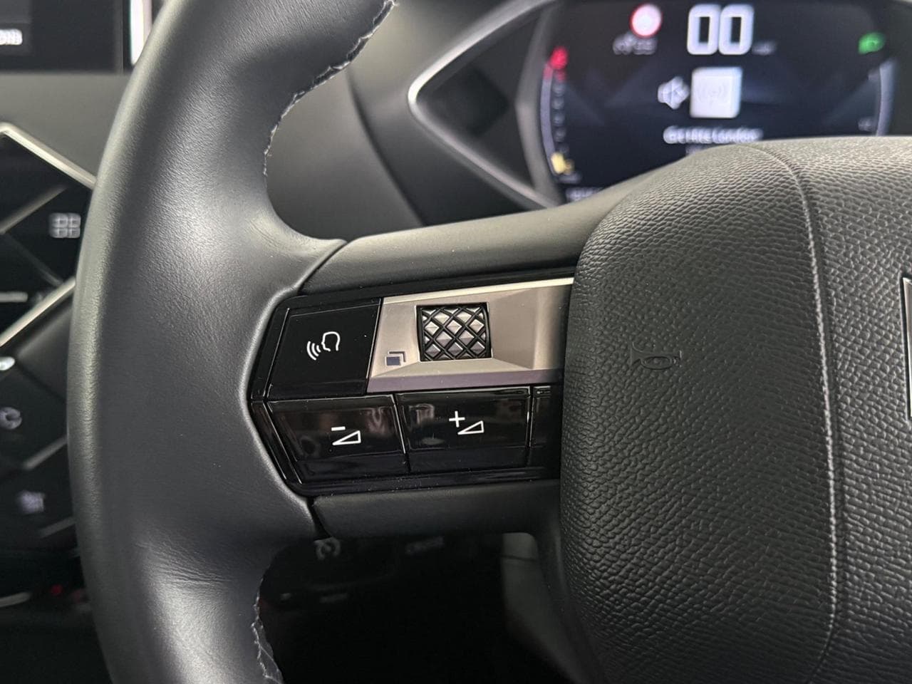 DS 3 Crossback thumbnail Misc Controls