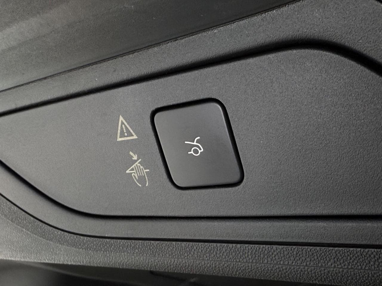 CITROEN C4 Picasso thumbnail Misc Controls