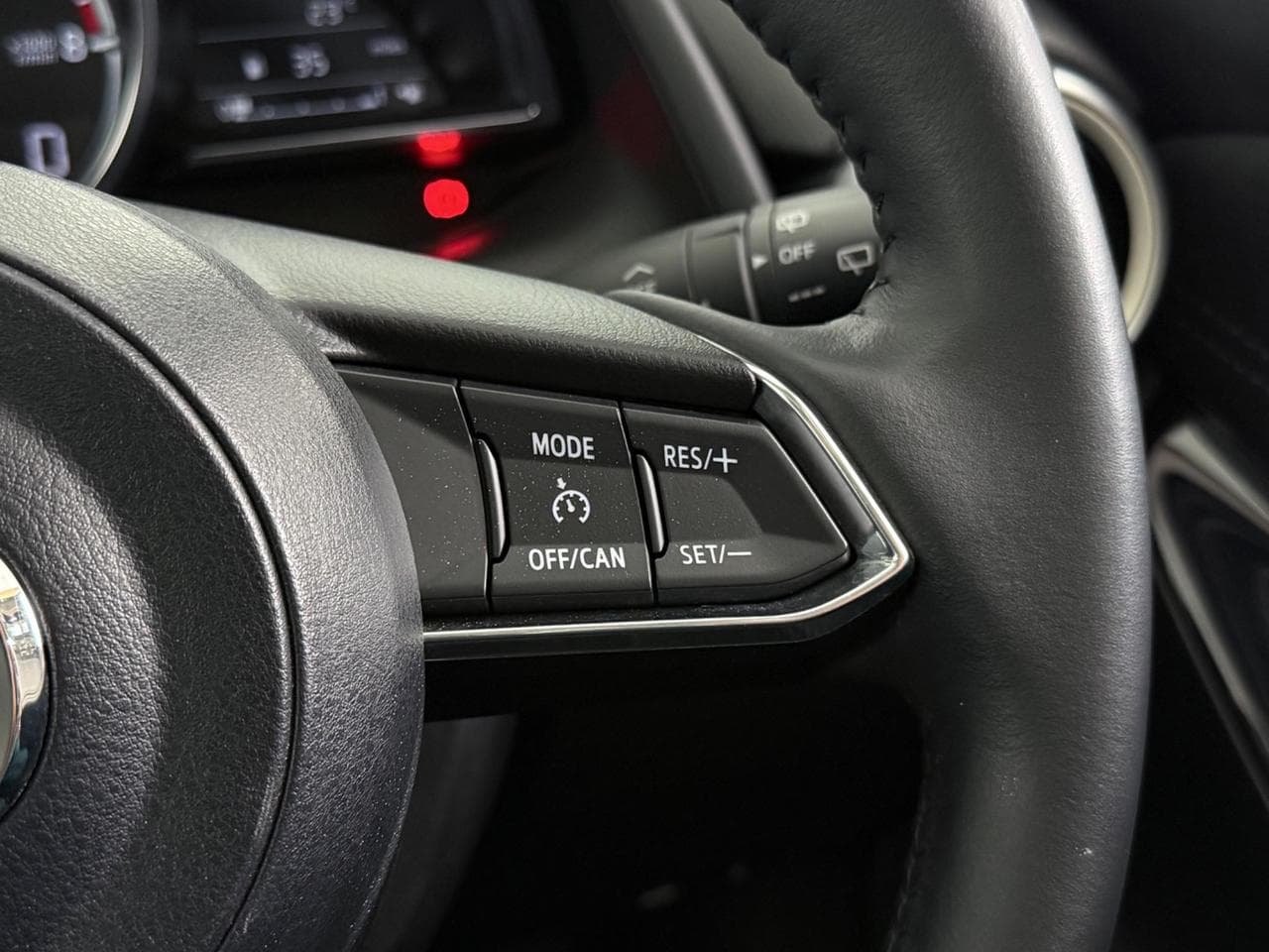 MAZDA 2 thumbnail Misc Controls