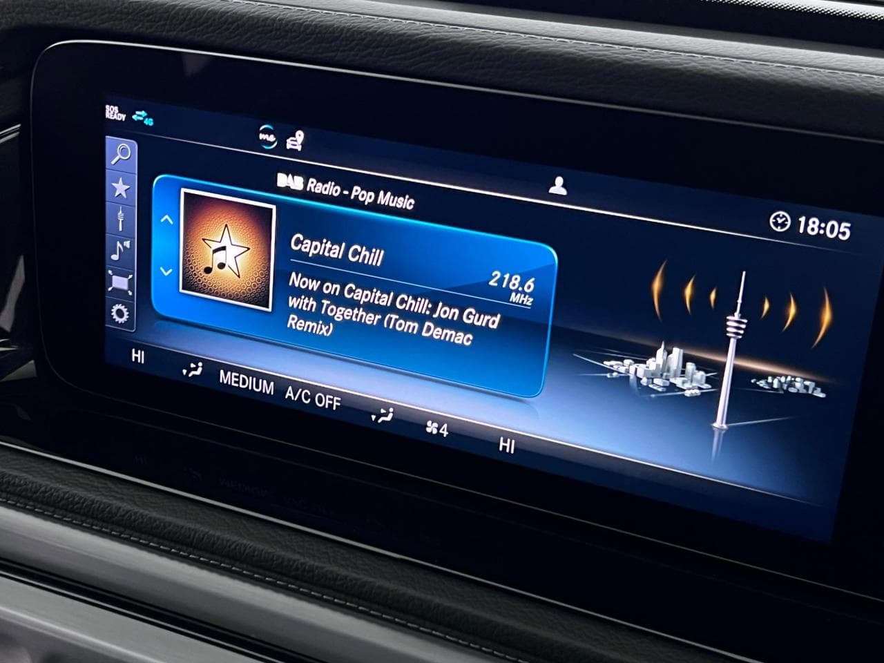 MERCEDES-BENZ G-Class thumbnail Infotainment System