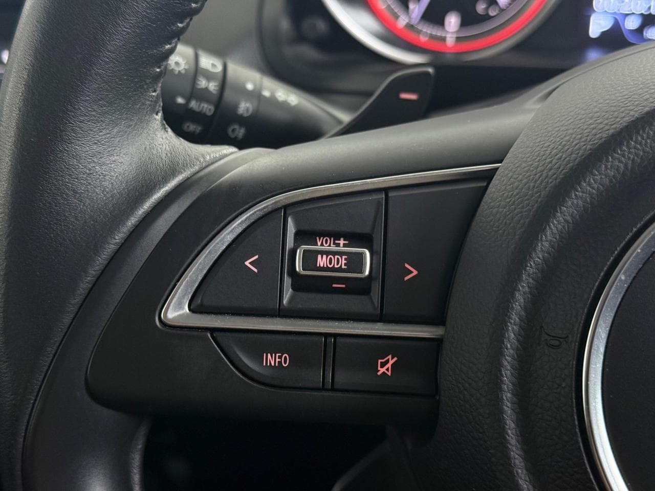 SUZUKI Swift thumbnail Misc Controls