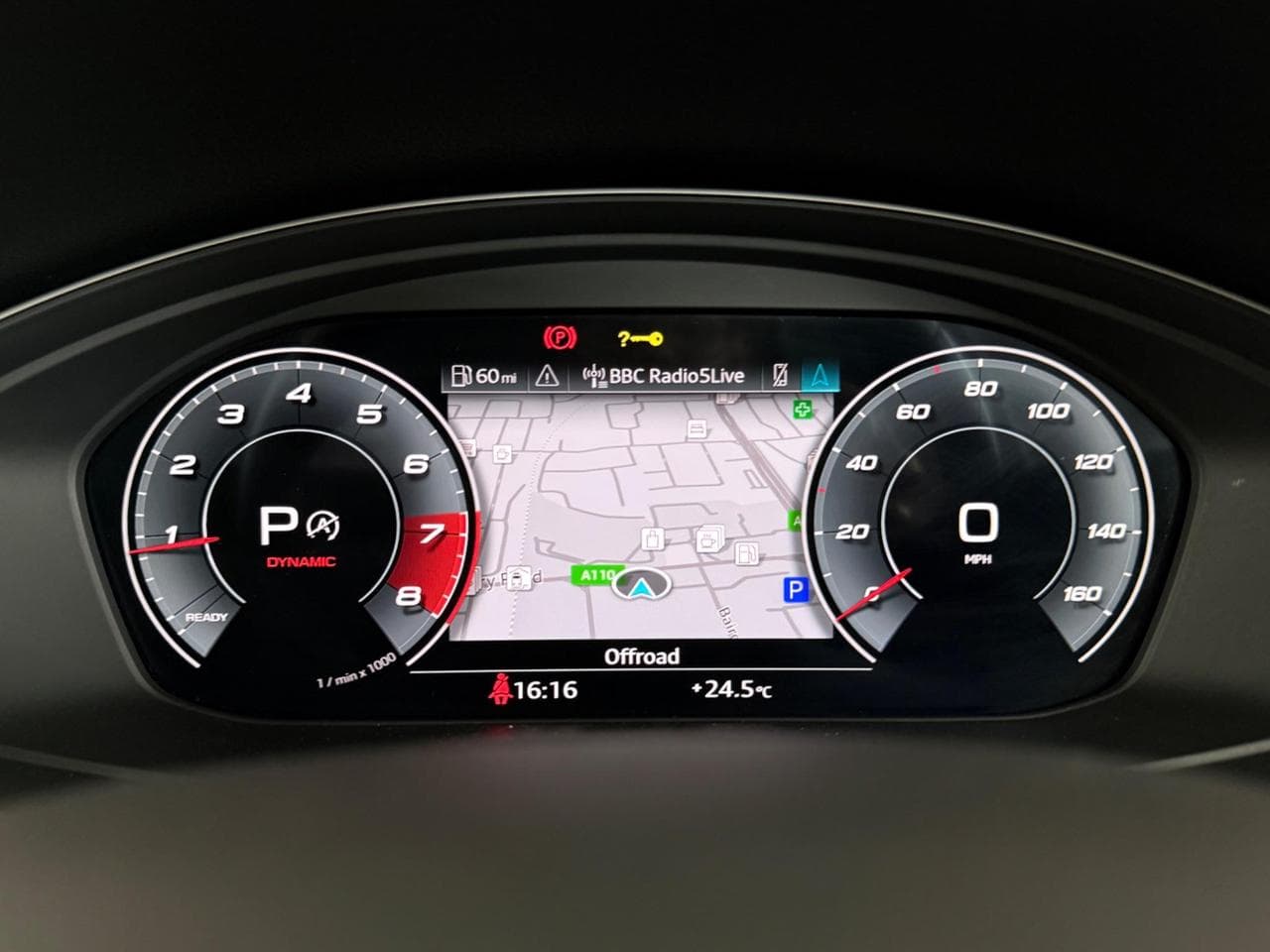 AUDI Q5 thumbnail Driver Instruments