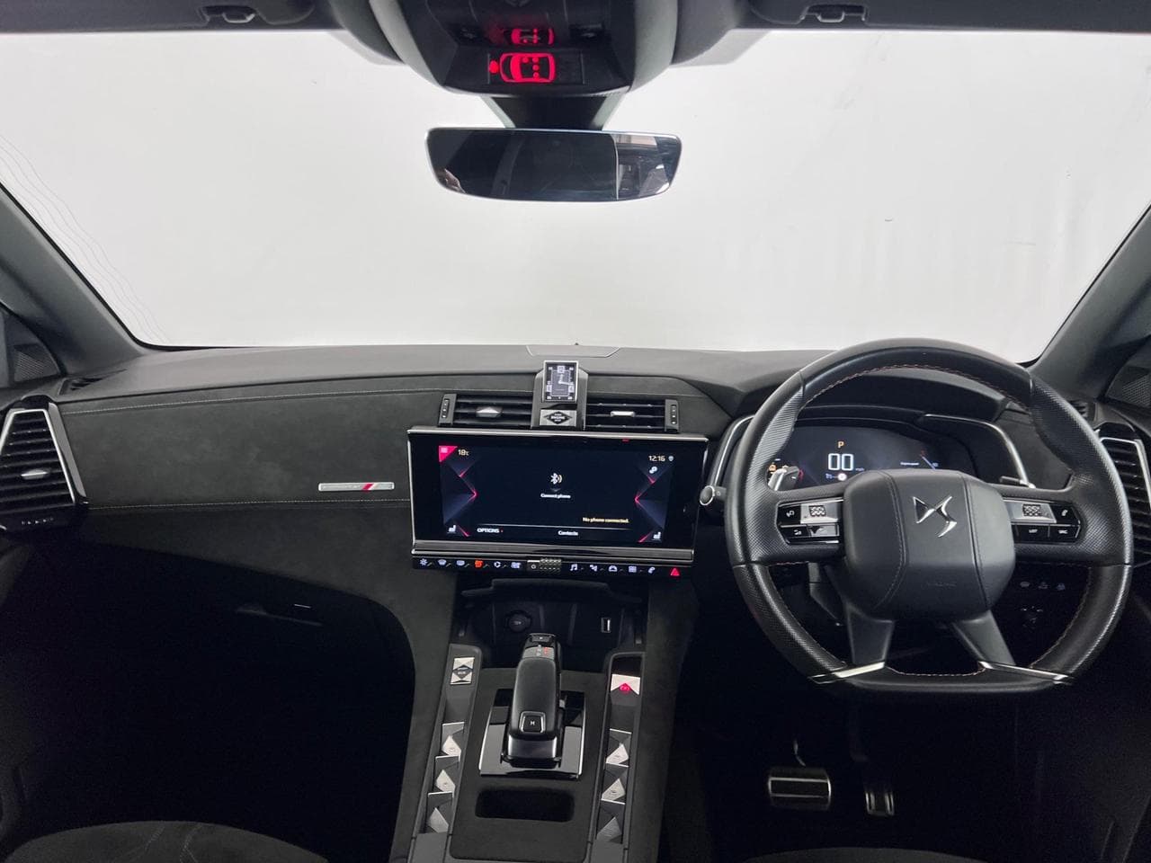 DS 7 Crossback thumbnail Interior Front