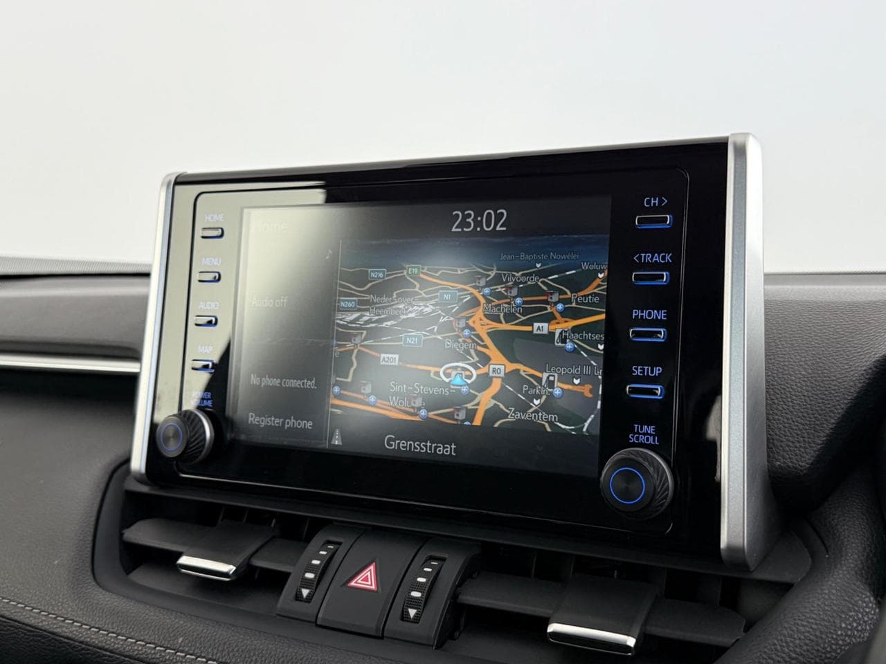 TOYOTA RAV4 thumbnail Infotainment System