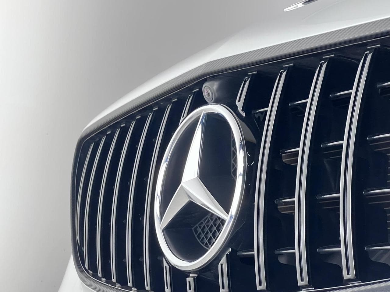 MERCEDES-BENZ E-Class thumbnail Inconclusive
