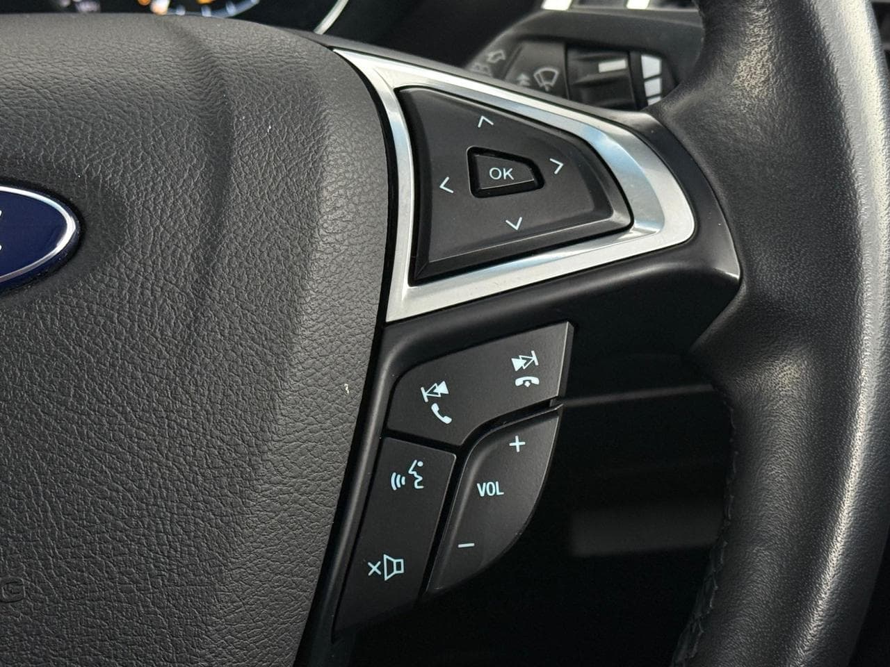 FORD Edge thumbnail Misc Controls