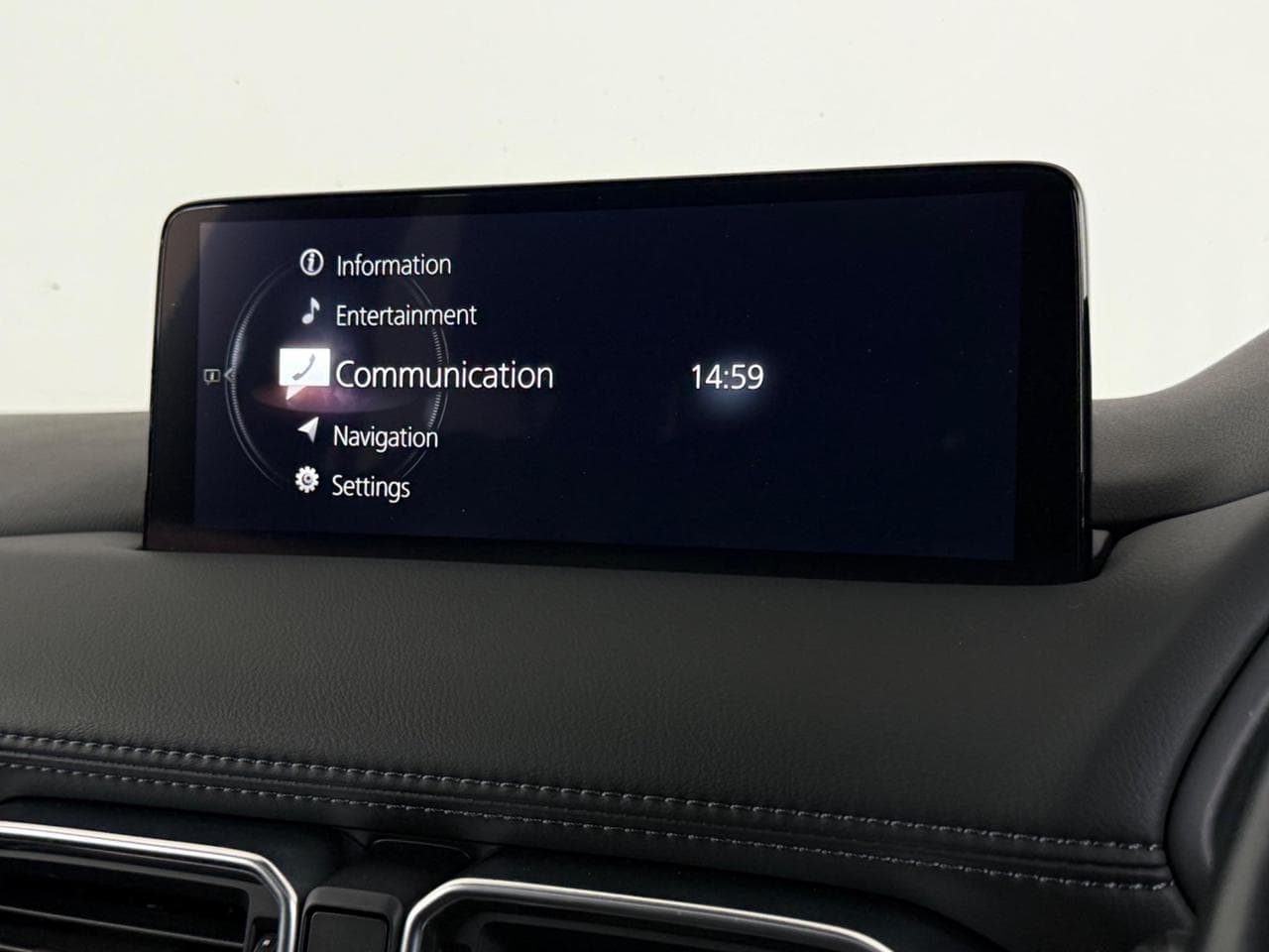 MAZDA CX-5 thumbnail Infotainment System
