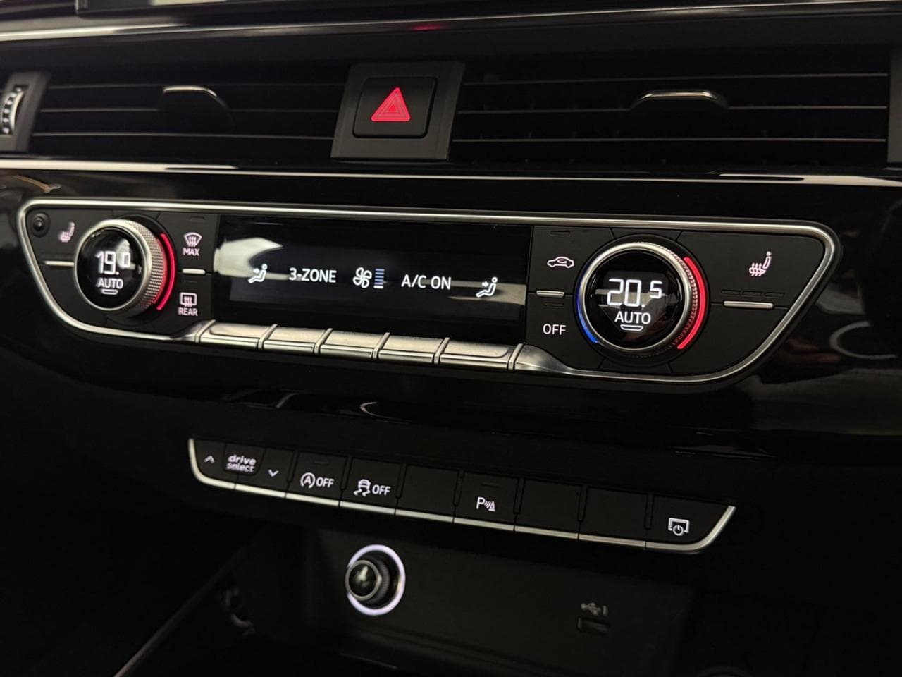 AUDI A4 thumbnail Misc Controls