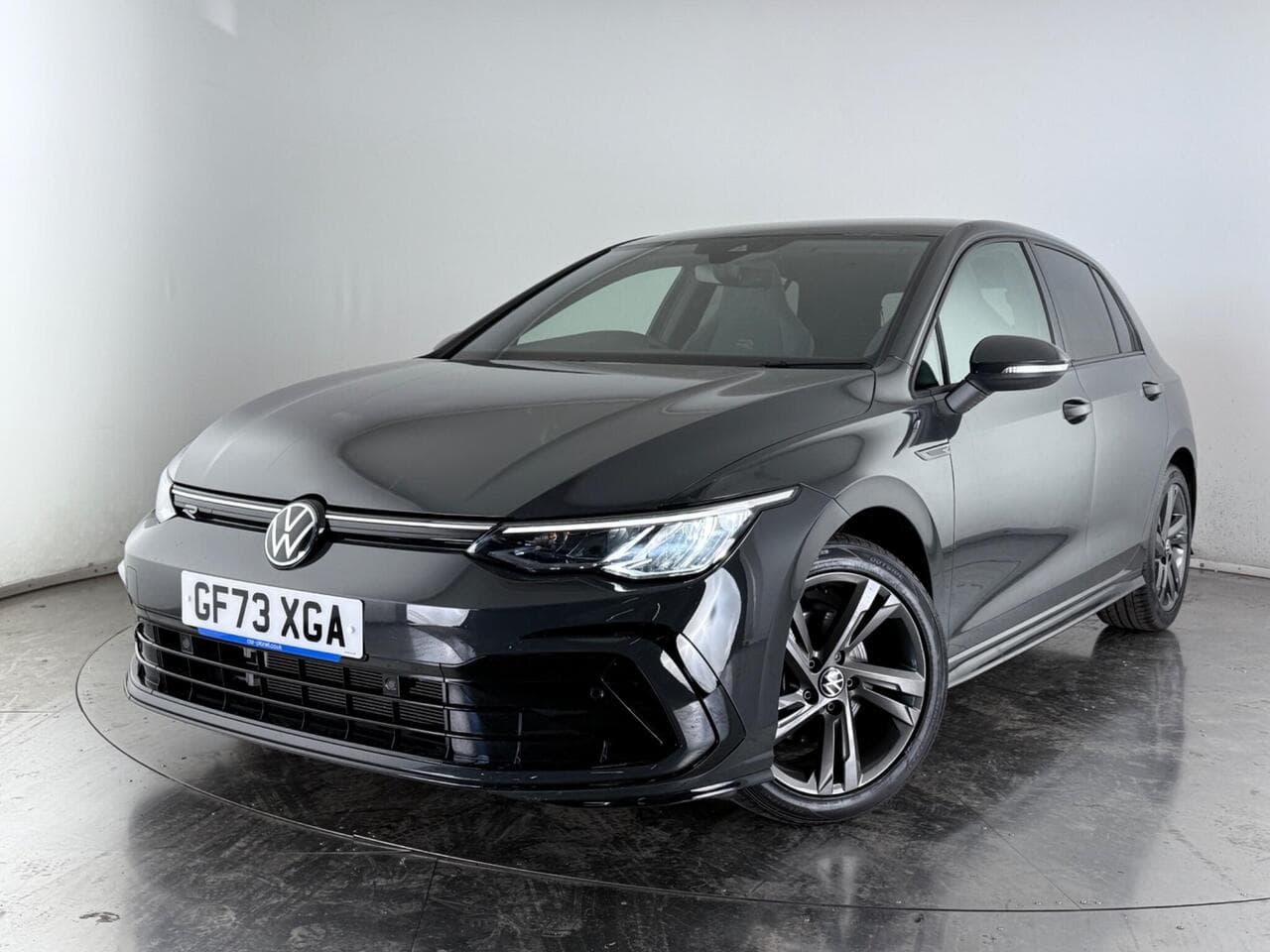 VOLKSWAGEN Golf thumbnail Front Left