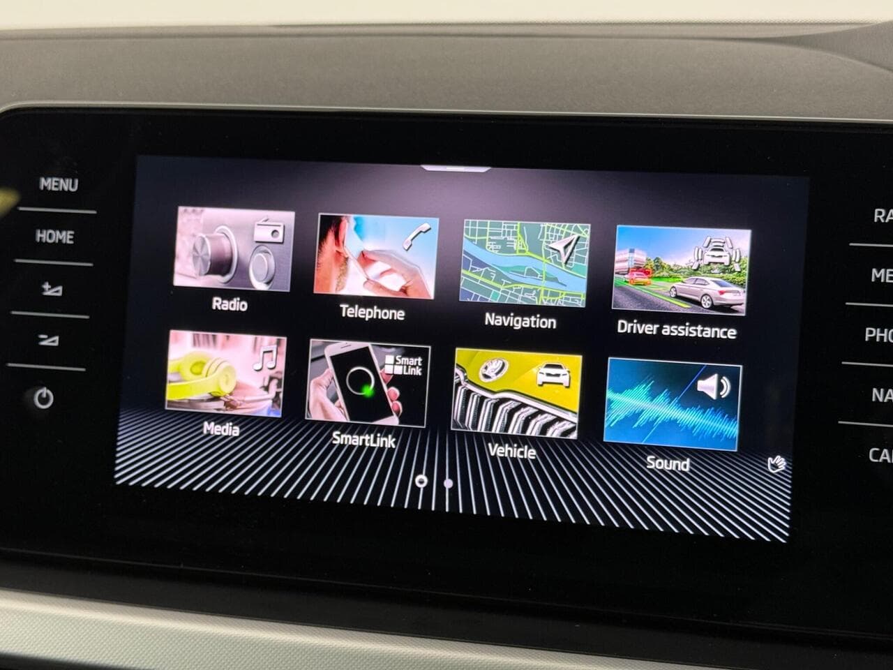 SKODA Kamiq thumbnail Infotainment System