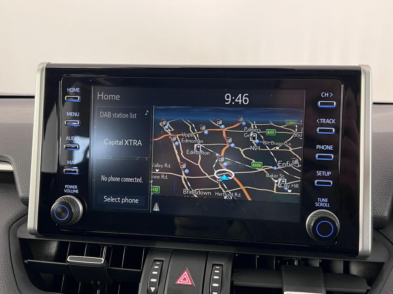 TOYOTA RAV4 thumbnail Infotainment System
