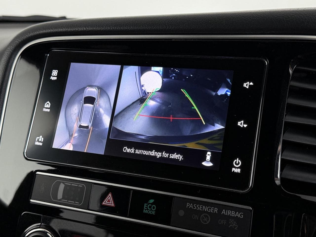 MITSUBISHI OUTLANDER thumbnail Infotainment System