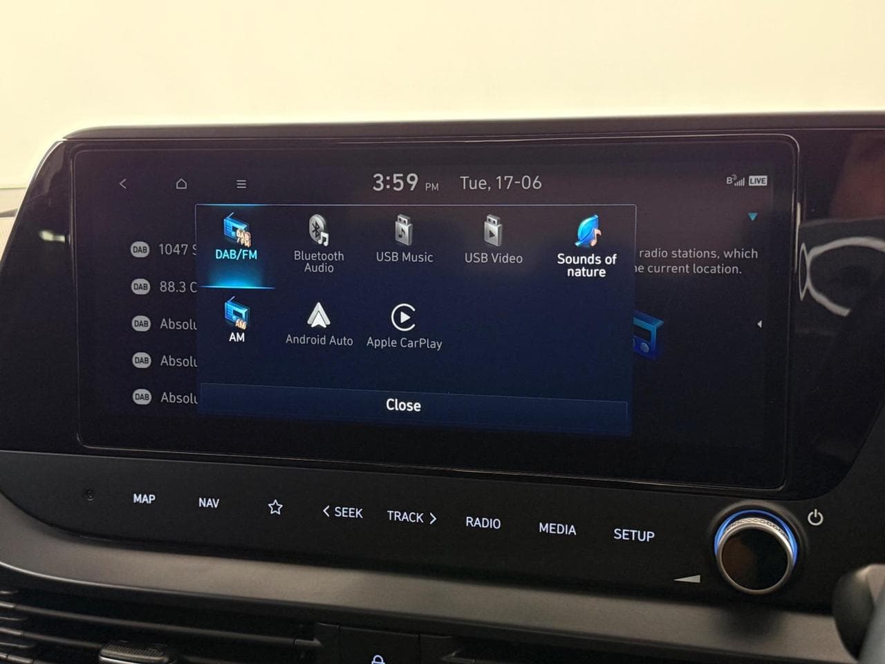 HYUNDAI i20 thumbnail Infotainment System
